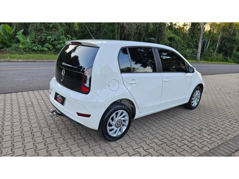 VOLKSWAGEN - UP - 2019/2020 - Branca - R$ 65.900,00