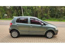 VOLKSWAGEN - FOX - 2009/2010 - Prata - R$ 28.500,00