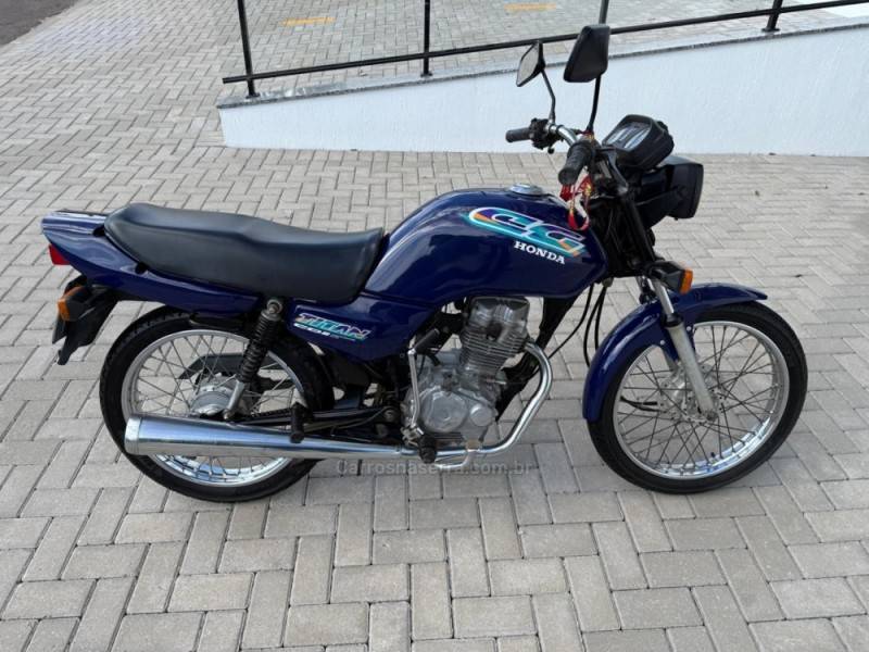HONDA - CG 125 - 1997/1997 - Azul - R$ 6.900,00