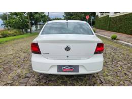 VOLKSWAGEN - VOYAGE - 2011/2012 - Branca - R$ 23.900,00