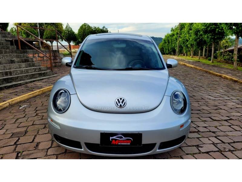 VOLKSWAGEN - NEW BEETLE - 2008/2008 - Prata - R$ 45.500,00