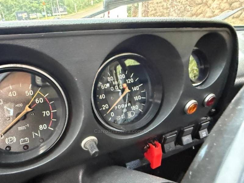 LADA - NIVA - 1993/1993 - Branca - R$ 29.900,00