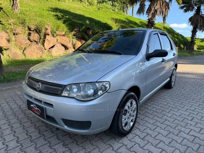 FIAT - PALIO - 2007/2007 - Prata - R$ 26.900,00