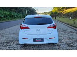 HYUNDAI - HB20 - 2013/2014 - Branca - R$ 55.900,00