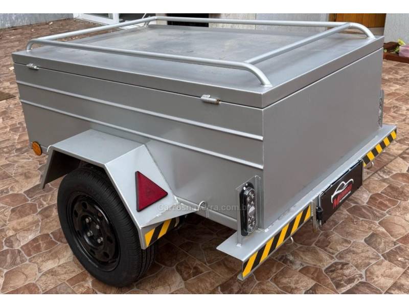 REBOQUES - VITORIA TRAILER 1E - 2024/2024 - Cinza - R$ 5.500,00