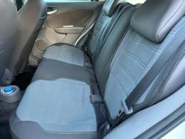 FIAT - PALIO - 2014/2015 - Branca - R$ 34.900,00