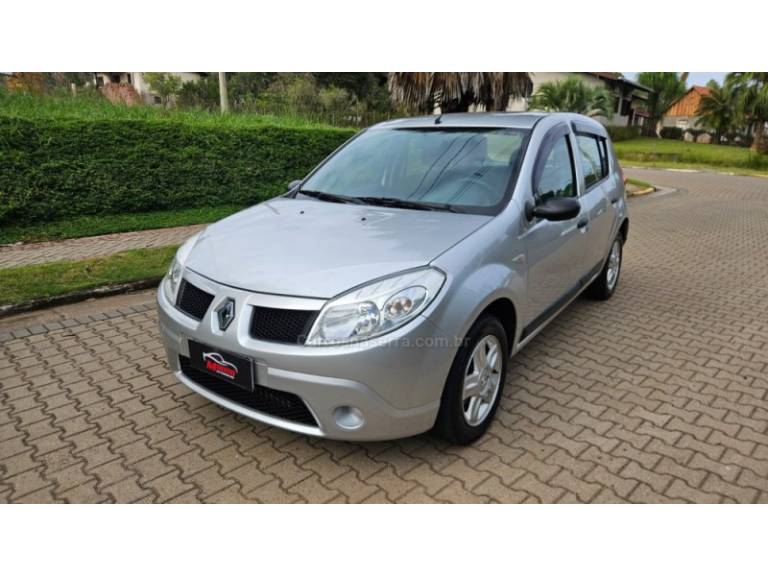 RENAULT - SANDERO - 2008/2009 - Prata - R$ 28.500,00