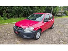 CHEVROLET - CELTA - 2010/2011 - Vermelha - R$ 20.900,00