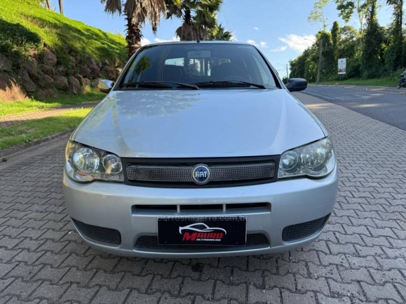 FIAT - PALIO - 2007/2007 - Prata - R$ 26.900,00