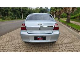 CHEVROLET - PRISMA - 2011/2012 - Prata - R$ 26.900,00