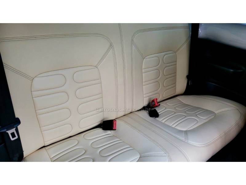 VOLKSWAGEN - NEW BEETLE - 2008/2008 - Prata - R$ 39.900,00