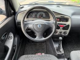 FIAT - SIENA - 2007/2008 - Preta - R$ 249.000,00