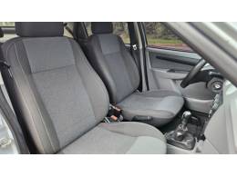 CHEVROLET - PRISMA - 2011/2012 - Prata - R$ 26.900,00