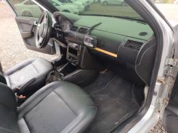 VOLKSWAGEN - SAVEIRO - 2000/2001 - Prata - R$ 35.000,00