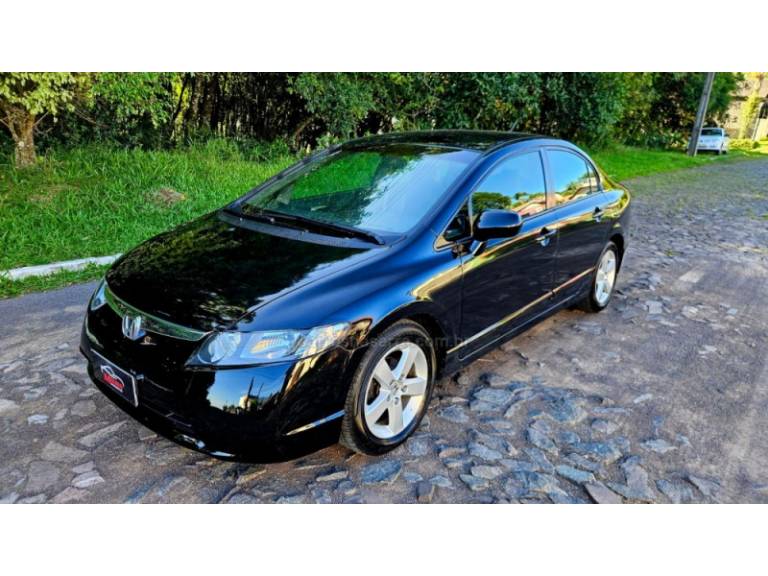 HONDA - CIVIC - 2007/2008 - Preta - R$ 42.900,00