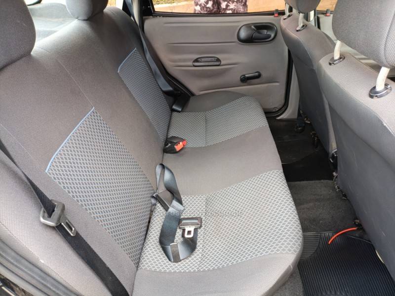 CHEVROLET - CLASSIC - 2012/2012 - Preta - R$ 28.900,00