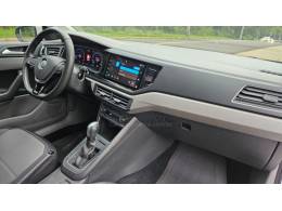 VOLKSWAGEN - POLO - 2021/2022 - Branca - R$ 94.900,00