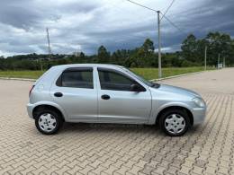 CHEVROLET - CELTA - 2010/2011 - Prata - R$ 29.900,00