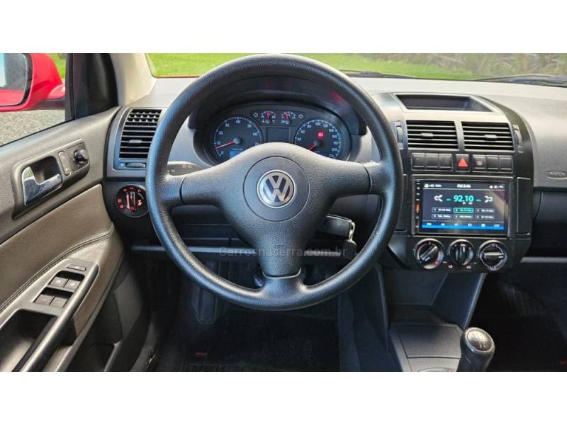 VOLKSWAGEN - POLO - 2007/2007 - Vermelha - R$ 33.900,00