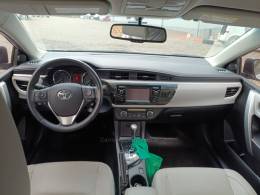 TOYOTA - COROLLA - 2016/2017 - Prata - R$ 96.900,00