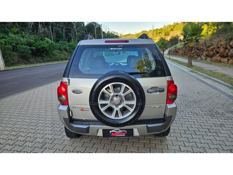 FORD - ECOSPORT - 2012/2012 - Prata - R$ 43.900,00