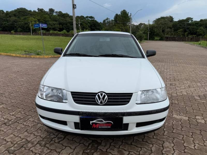 VOLKSWAGEN - GOL - 2001/2001 - Branca - R$ 22.900,00