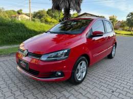 VOLKSWAGEN - FOX - 2017/2017 - Vermelha - R$ 53.900,00